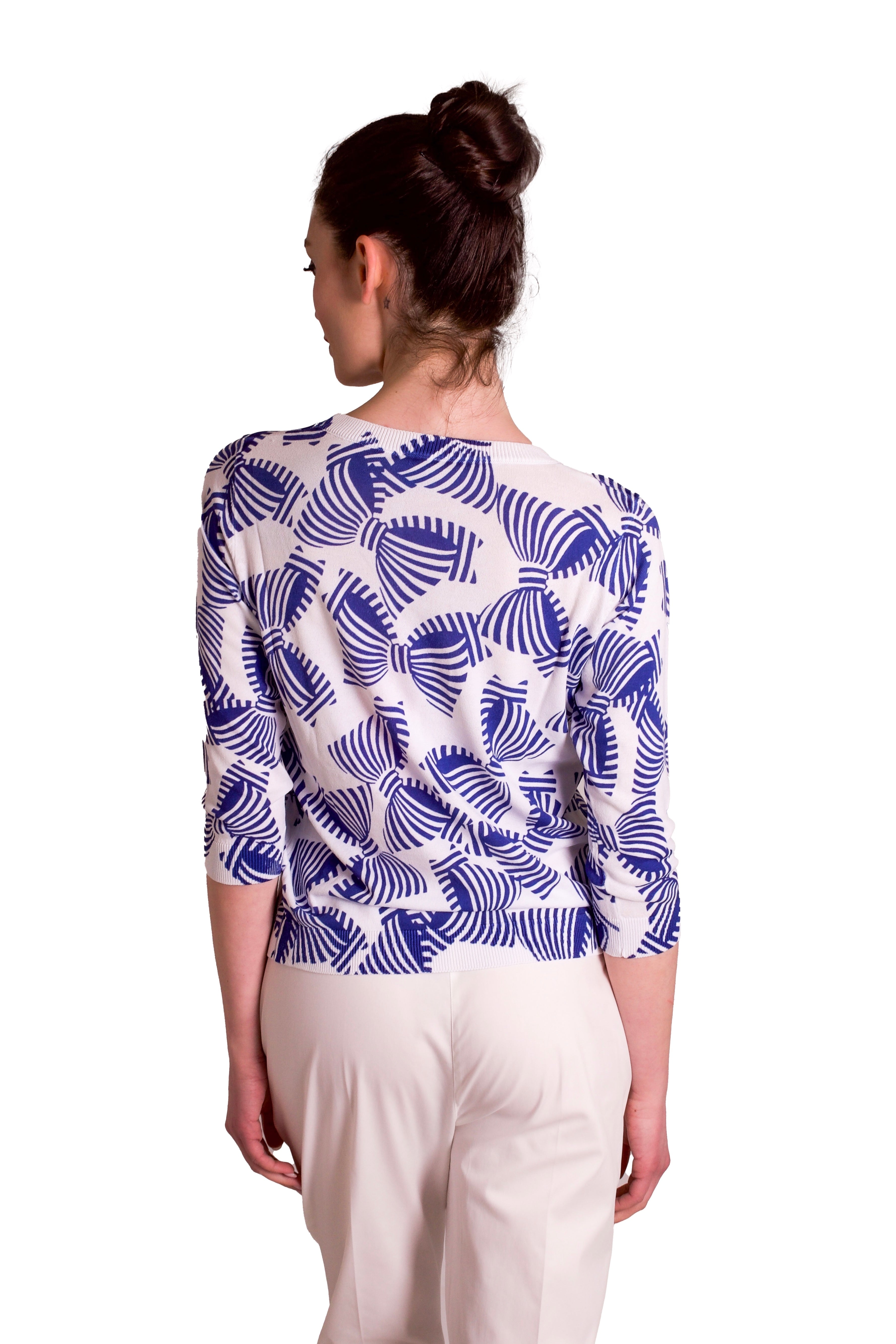 Maglia in viscosa stampa fiocchi Z.O.E.
