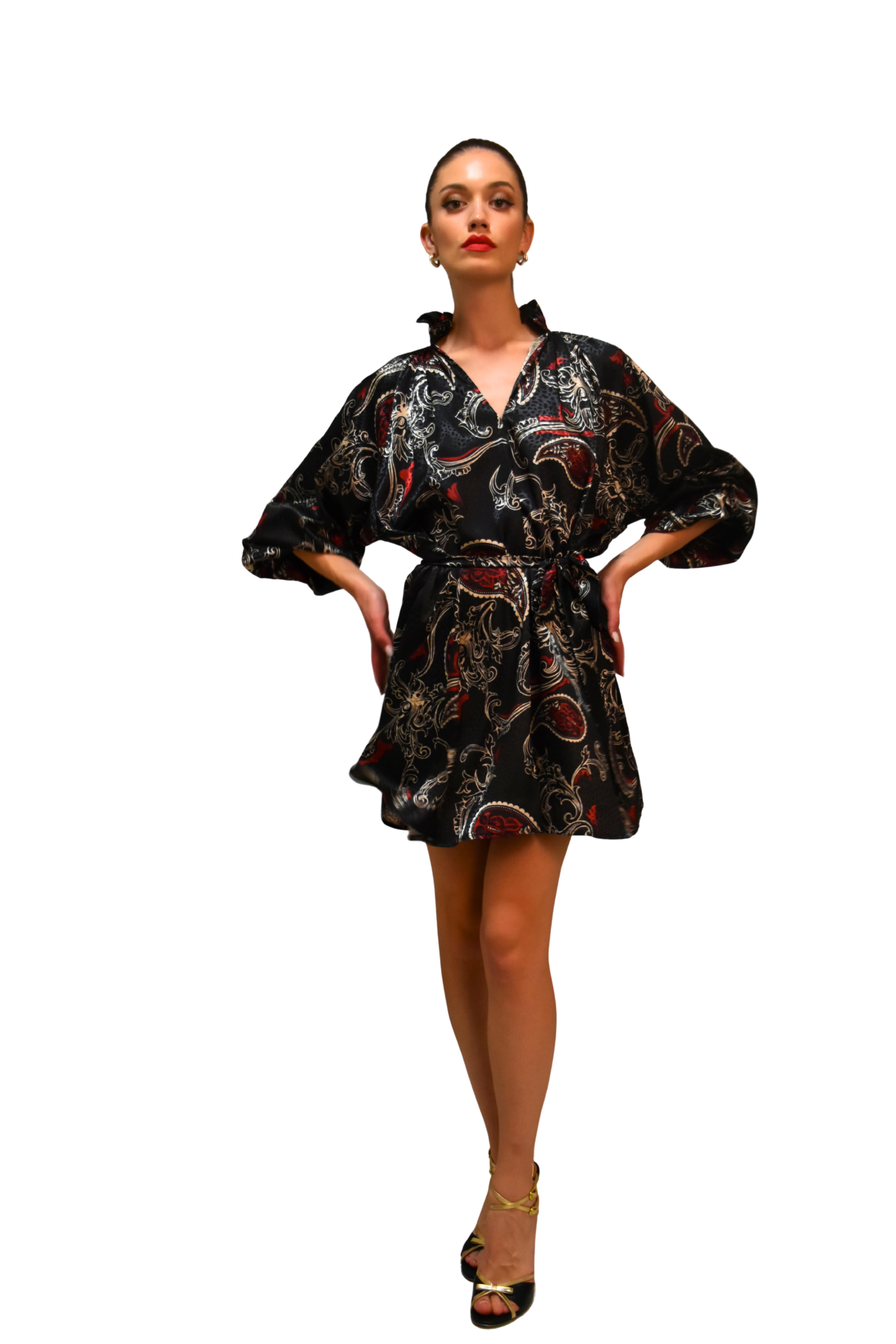 Abito oversize con collo alto e fiocco ODI ET AMO