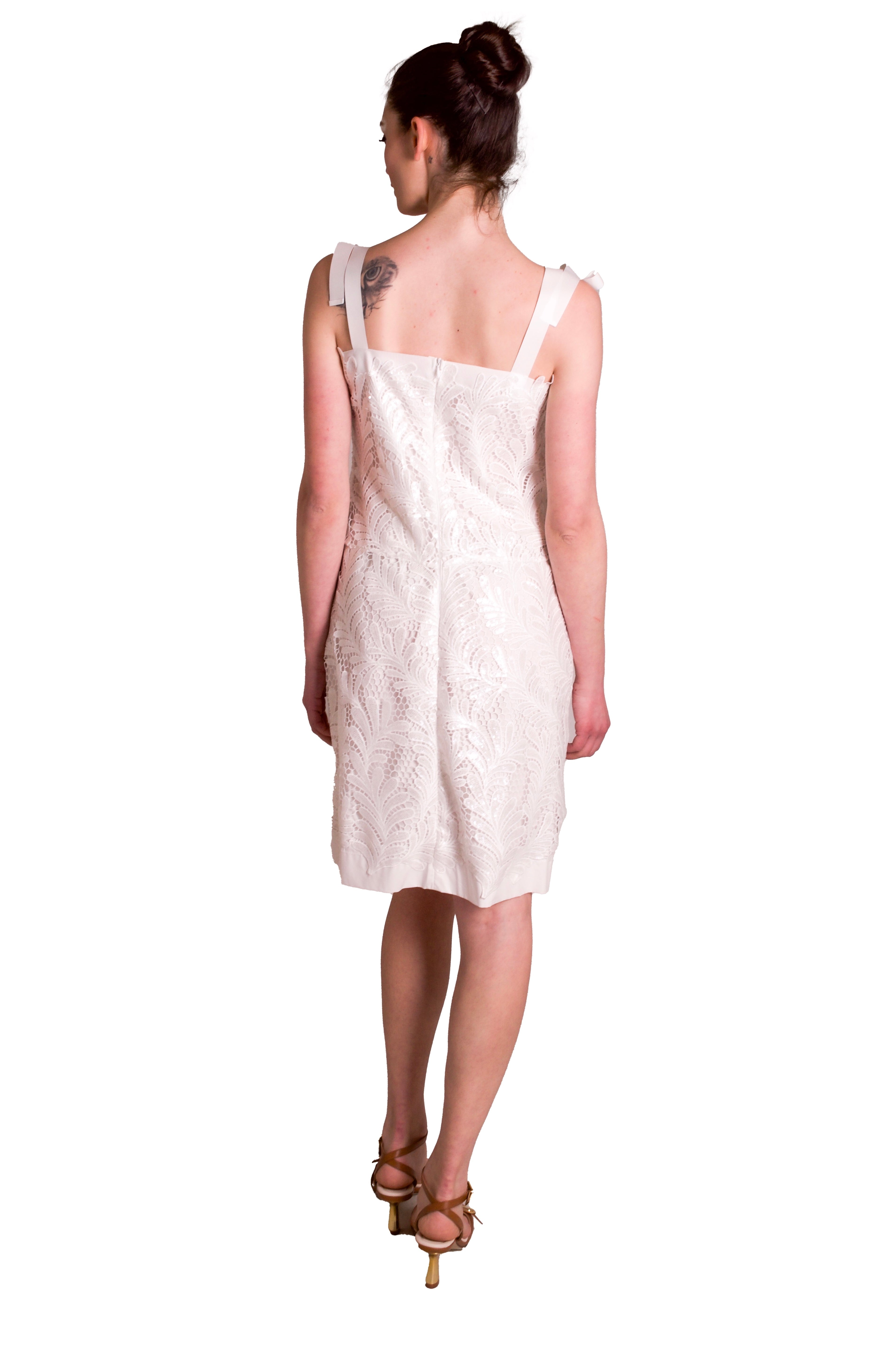 Abito in pizzo macramè e paillettes MADDALENA DI LORENZO