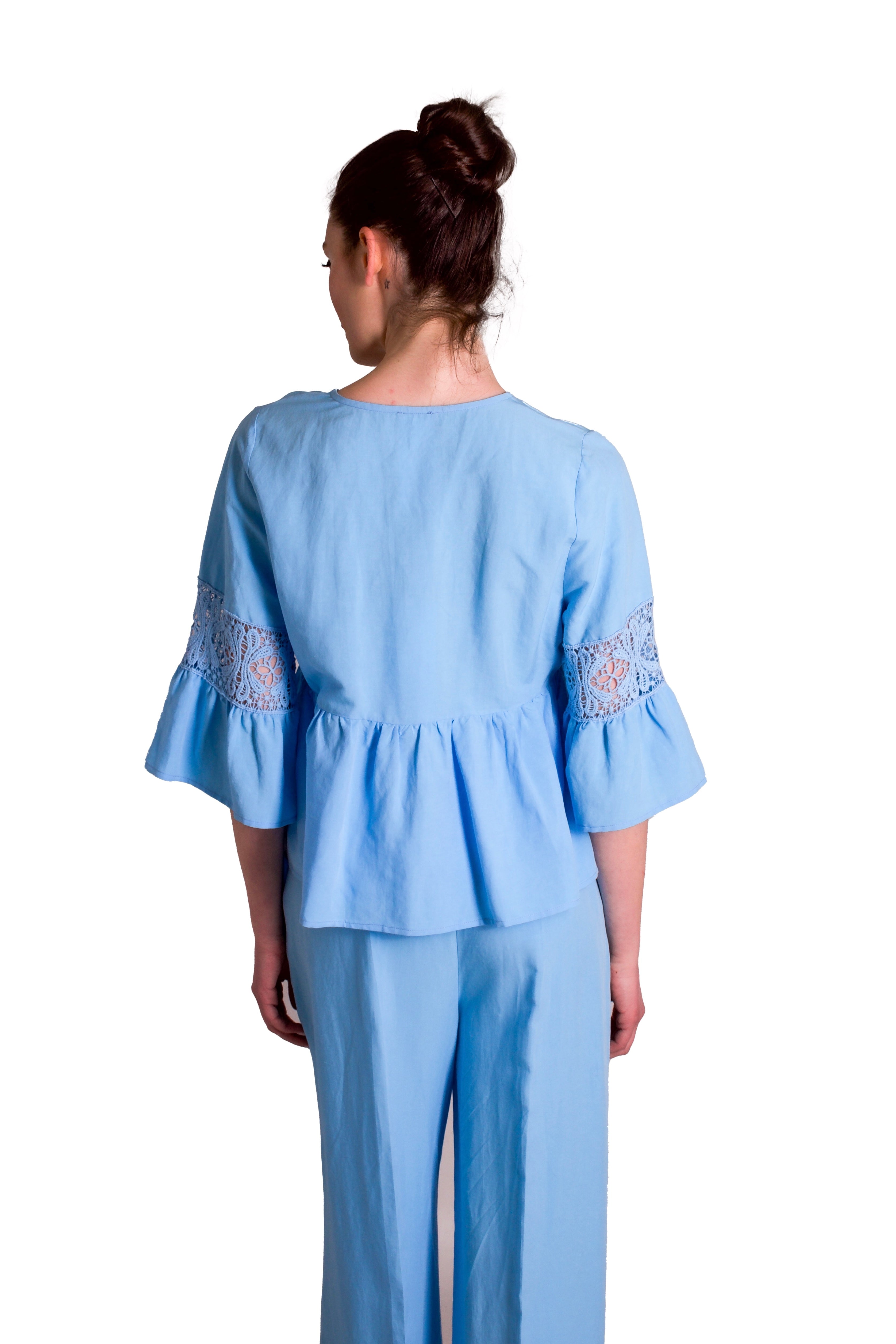 Blusa con balza arricciata dettaglio pizzo MADDALENA DI LORENZO