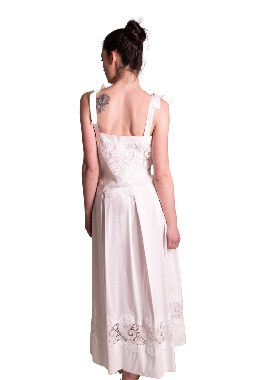 Top a scatola in pizzo macramè MADDALENA DI LORENZO