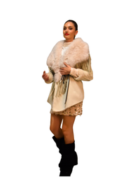 Cappotto in eco-montone con inserti frange PHO