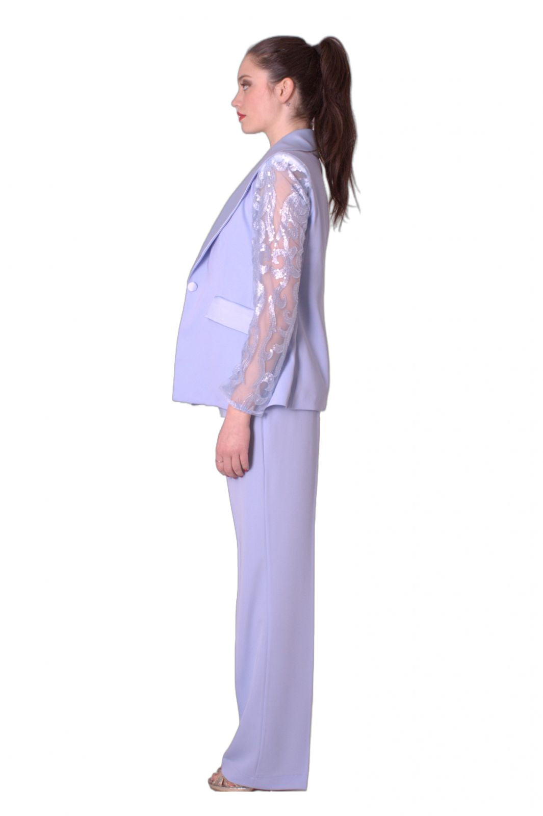 Tailleur pantalone con maniche di pizzo ricamate MARIA VITTORIA VINCI