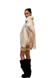 Cappa in maglia con inserti in ecofur e frange PHO