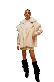 Cappa in maglia con inserti in ecofur e frange PHO
