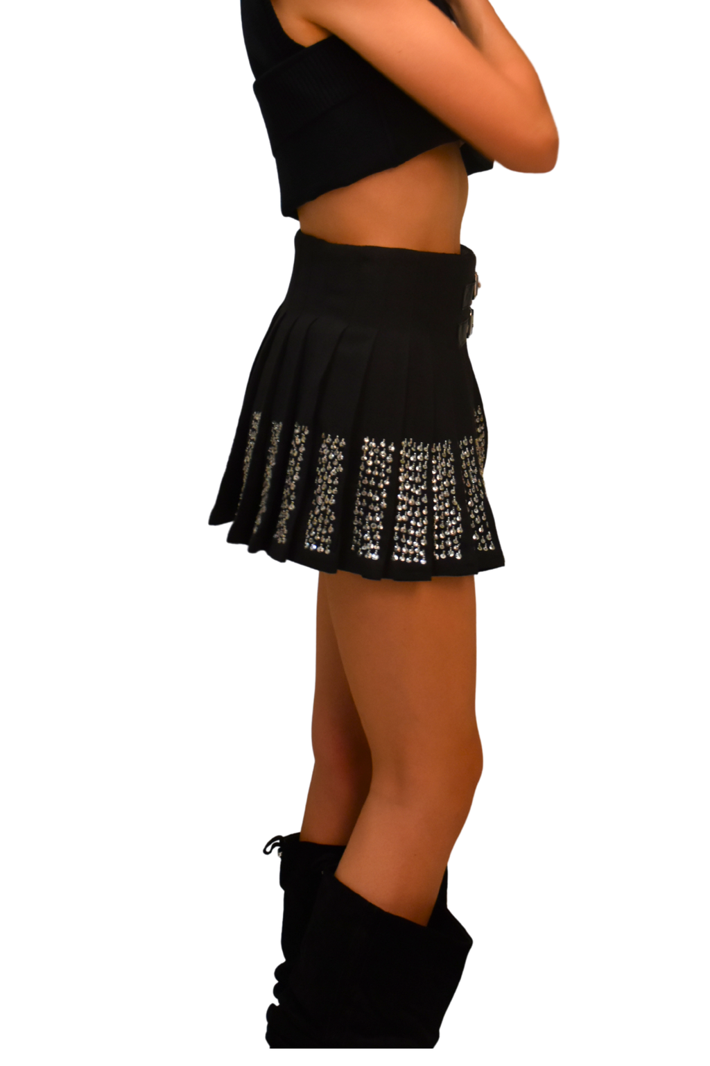 Gonna corta a pieghe ricamata a mano ODI ET AMO