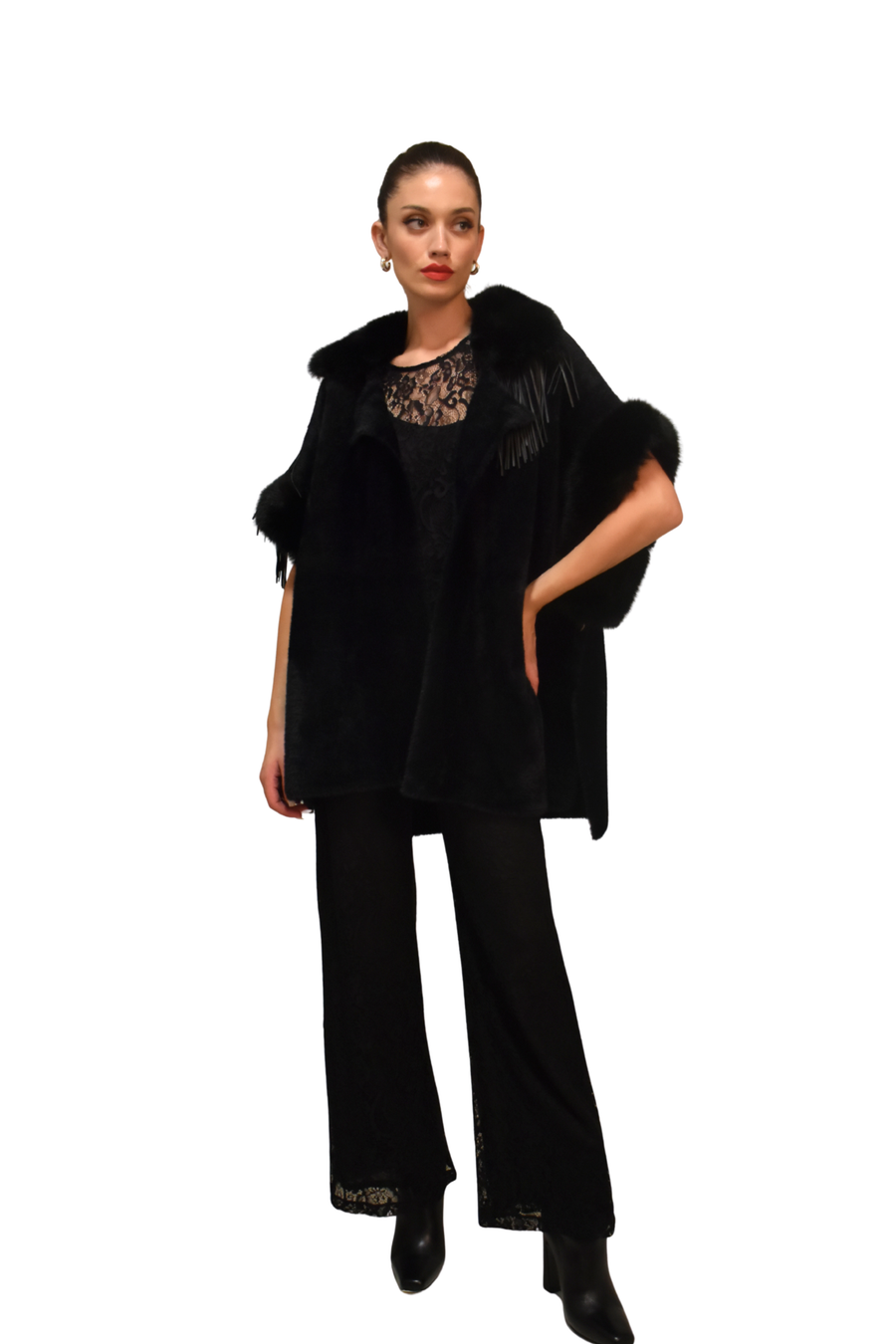 Cappa in maglia con inserti in ecofur e frange PHO