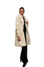 Cappotto in maglia con inserti in ecofur PHO