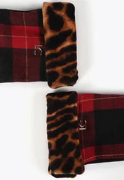 Nuova Collezione Guanti in tessuto tartan LOLA CASADEMUNT