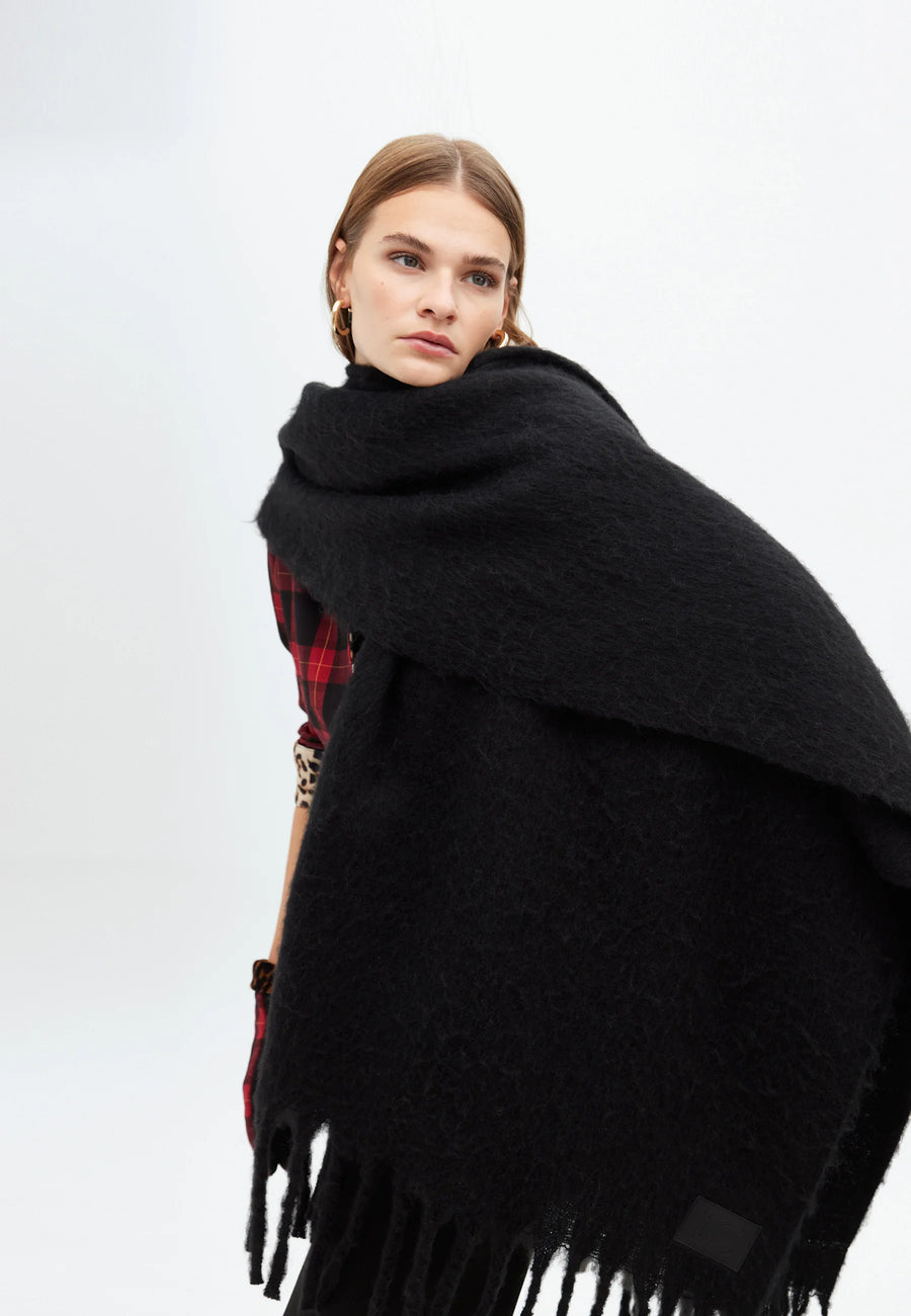 Mantella con Dettaglio Frange LOLA CASADEMUNT