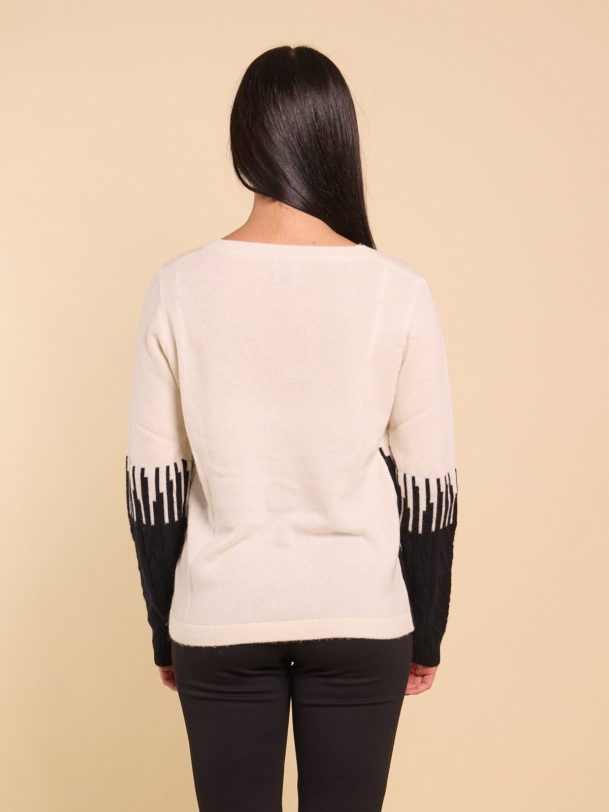 Maglia bicolore con intarsi trecce Z.O.E.