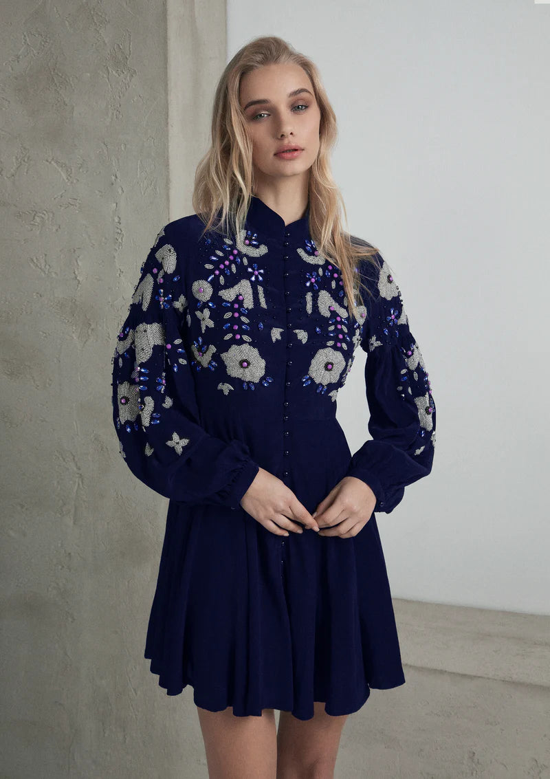 Abito ricamato a mano con gonna a ruota ODI ET AMO