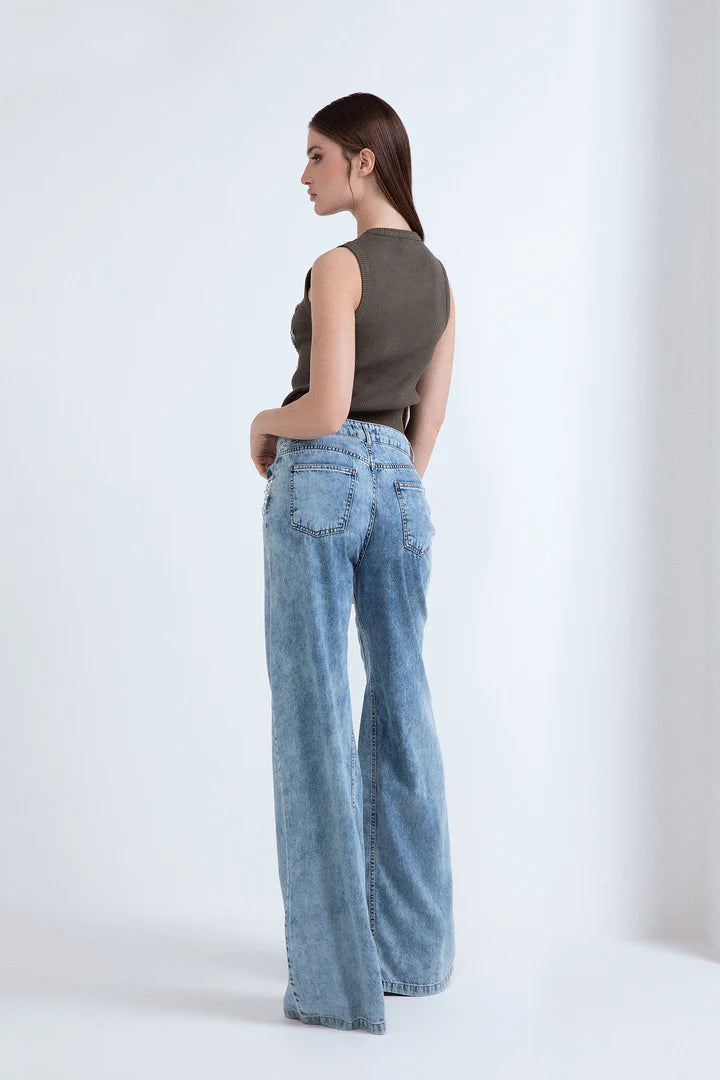 Nuova Collezione Jeans in denim largo con applicazioni strass ODI ET AMO