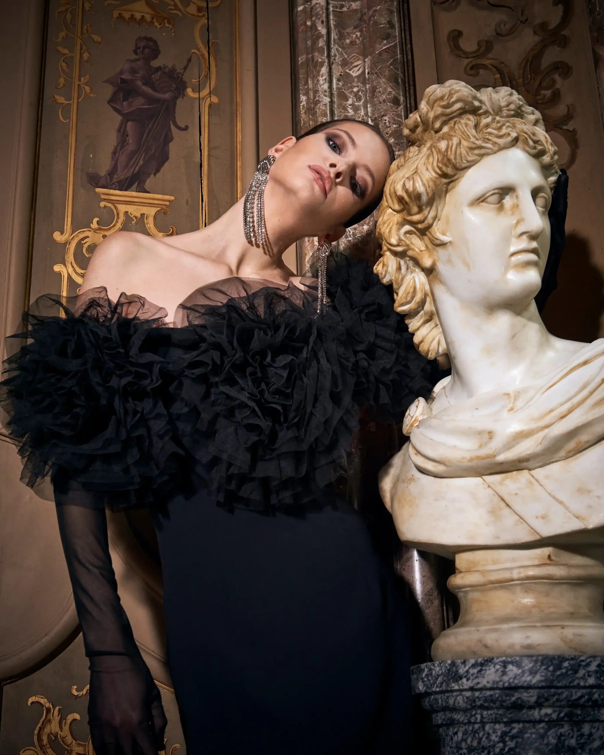 Abito lungo a sirena con scollo fiori di tulle GIANNI MOLARO