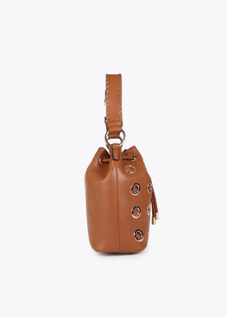 Nuova Collezione Borsa con Occhielli Metallici Circolari LOLA CASADEMUNT