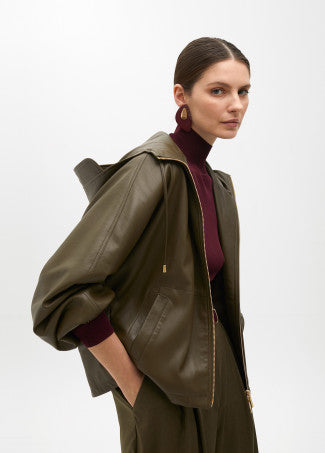 Bomber Effetto Pelle con Maniche Pipistrello e Cappuccio LOLA CASADEMUNT