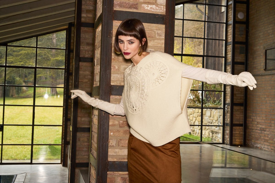 Maglia in lana senza maniche dettaglio intarsio CALATURA