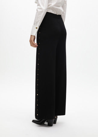 Pantaloni larghi di maglia con borchie LOLA CASADEMUNT