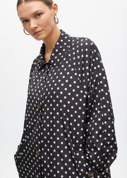 Nuova Collezione Trench lungo e leggero a pois LOLA CASADEMUNT