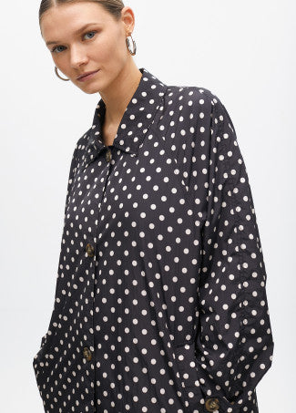 Nuova Collezione Trench lungo e leggero a pois LOLA CASADEMUNT